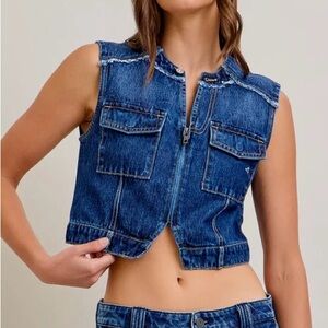 Hidden Jeans NWT Denim Zip Front Crop Vest
